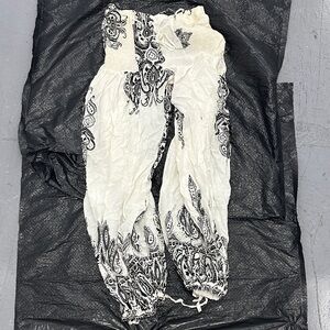 Women's Black and White Paisley Pants